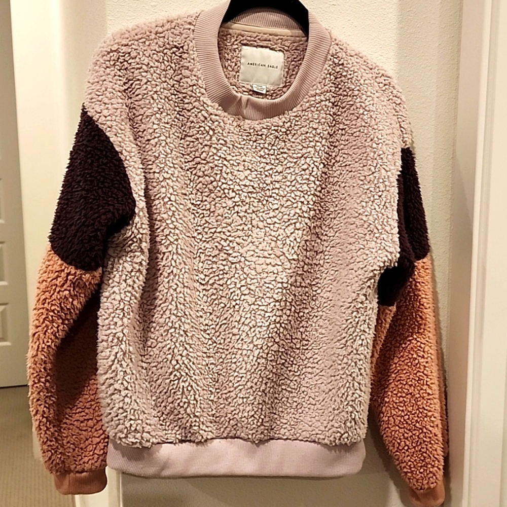 Cozy American Eagle Top